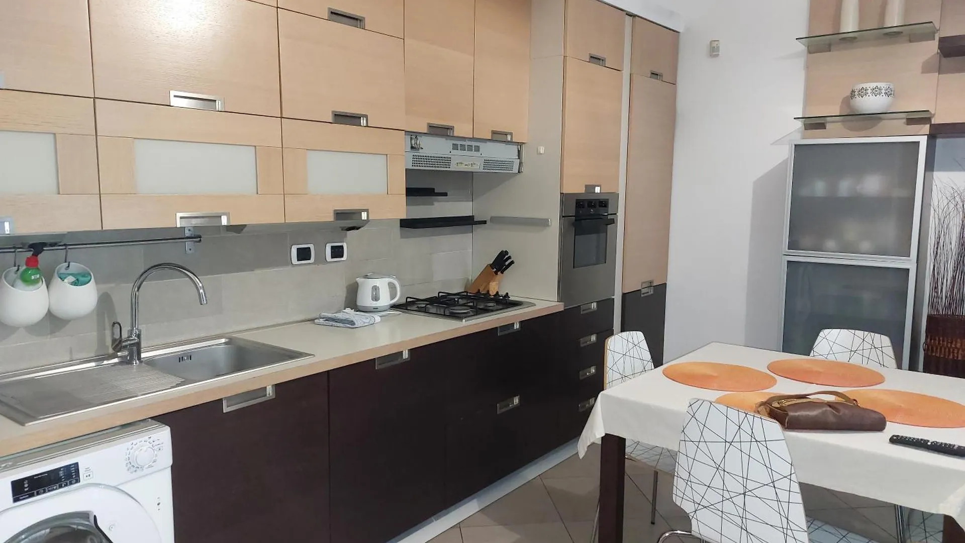 Confortable Flat Near Pz Firenze Milan 0*,  Italie